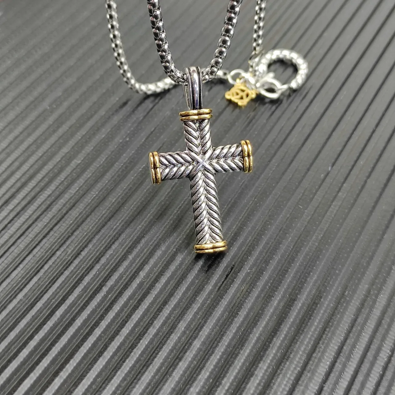 Two-Tone Rope-Textured Cross Pendant Necklace 5