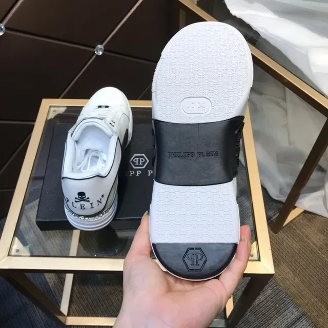 White and Black Logo Plaque Lifestyle Sneaker 3