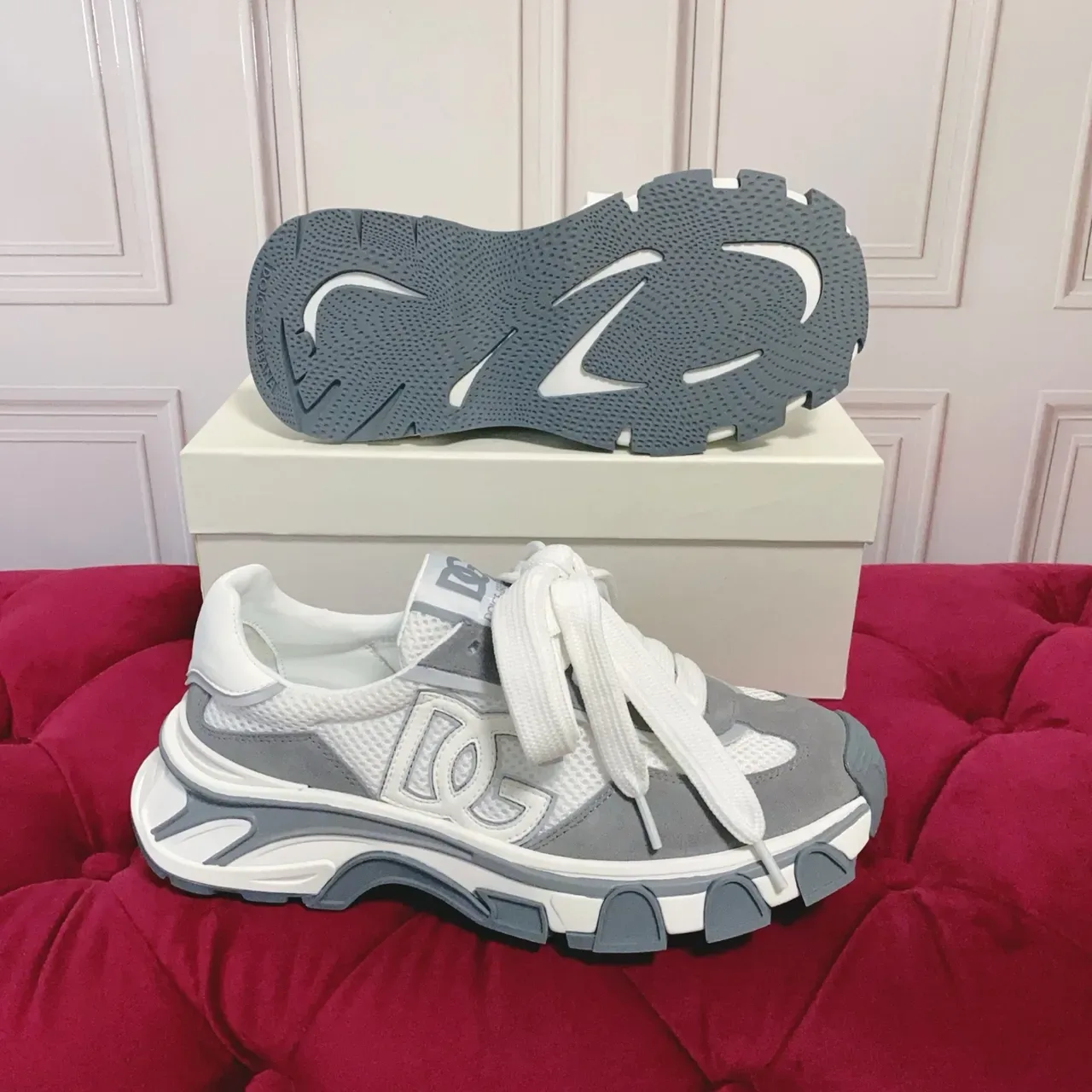 White and Gray Chunky Sole Lifestyle Sneakers 3