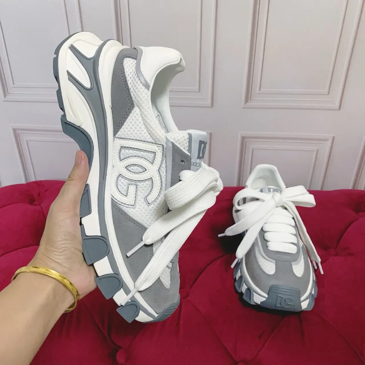 White and Gray Chunky Sole Lifestyle Sneakers 4