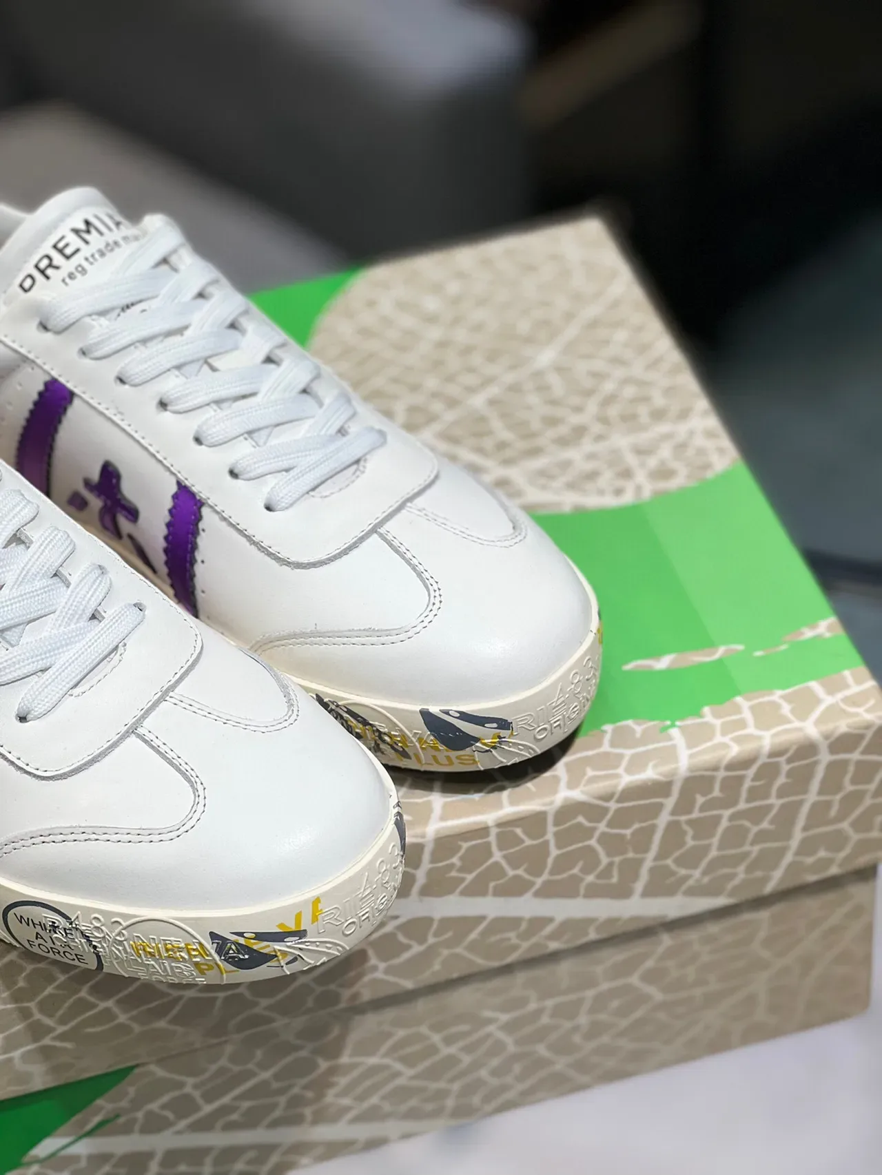 White and Metallic Purple Low-Top Lifestyle Sneaker 8