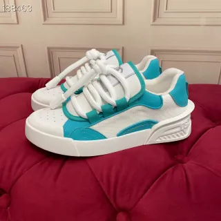 Tênis lifestyle branco e turquesa