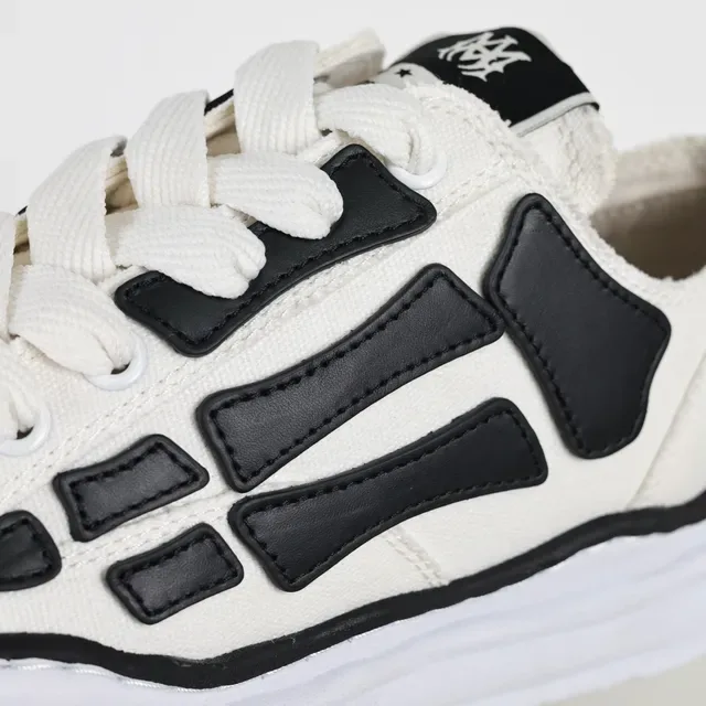 White Black Canvas Upper Asymmetrical Overlays Lifestyle Sneakers 6