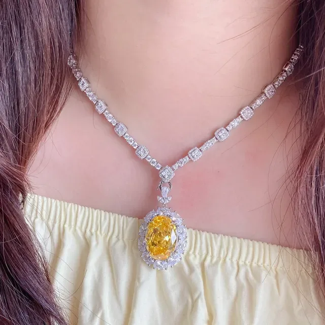 Yellow Silver Oval Center Stone Halo Pavé Setting Necklace 2