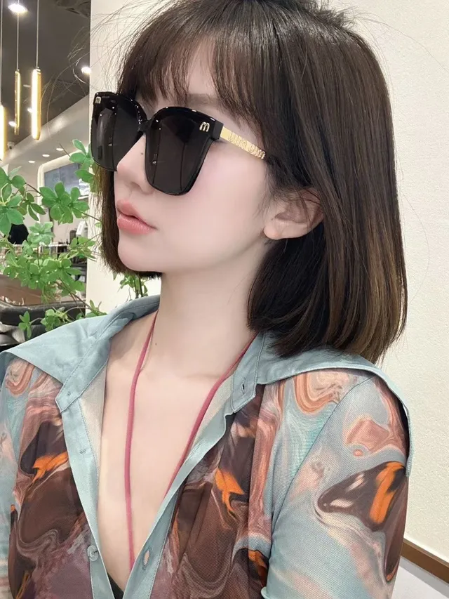 Gentle Monster M-Series Oversized Square Black Sunglasses 9