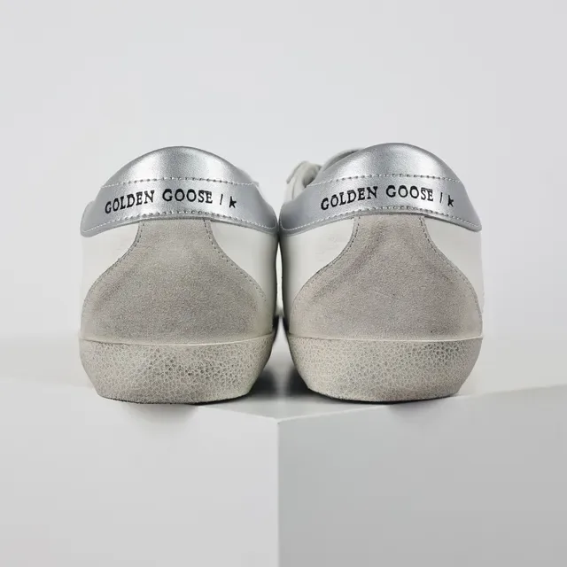 Golden Goose Superstar Chaussures Lifestyle En Cuir Blanc Usé 8