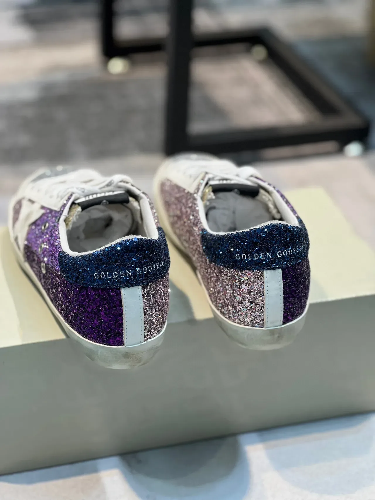 Golden Goose Superstar Glitter Star sneakers lifestyle 2