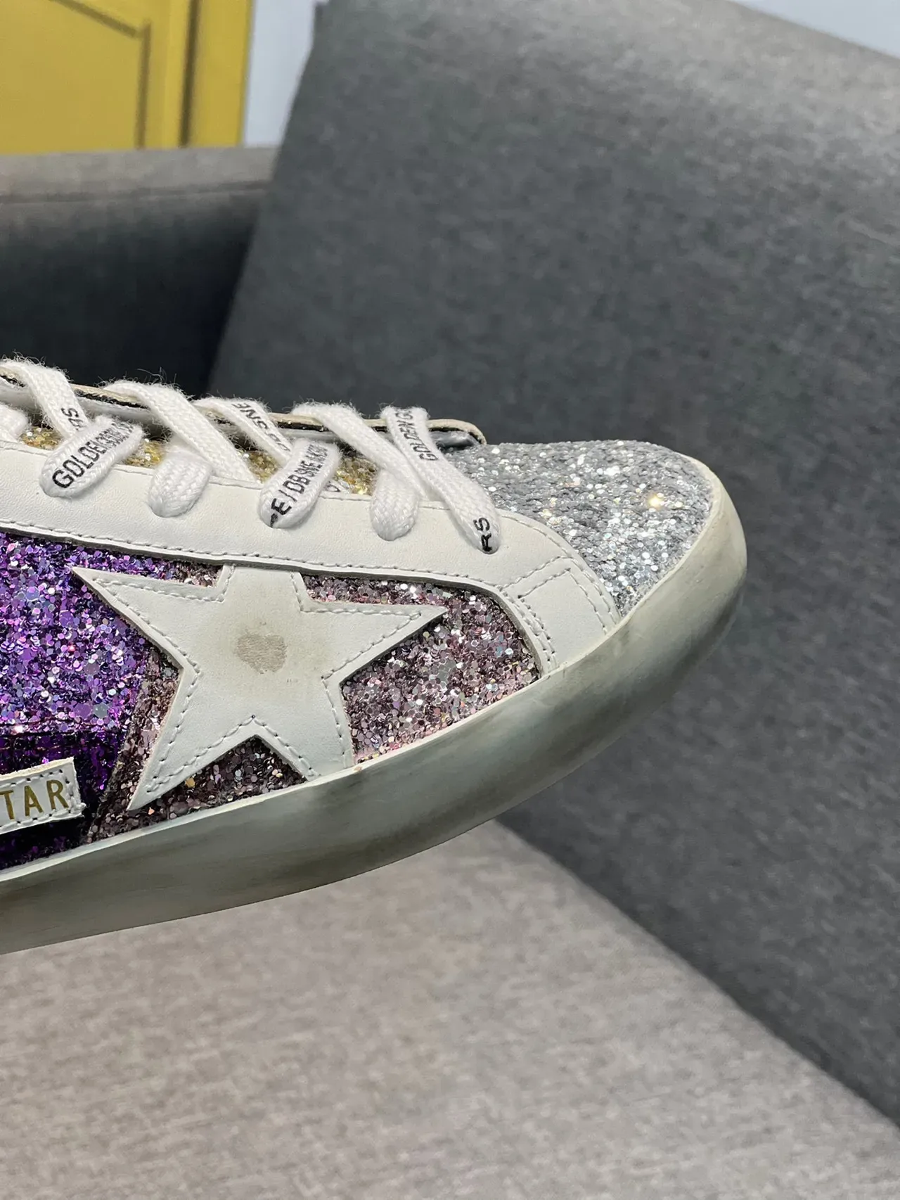 Golden Goose Superstar Glitter Star sneakers lifestyle 3