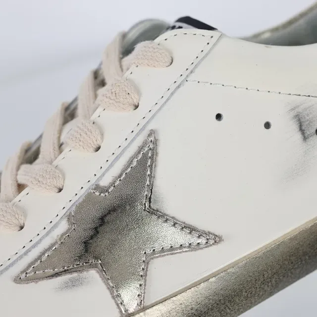 Golden Goose Superstar Off-White Metallic Star sneakers lifestyle 6