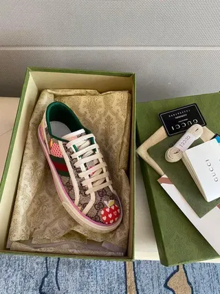 Gucci Ace Apple Patch Multicolor Lifestyle Sneakers 9