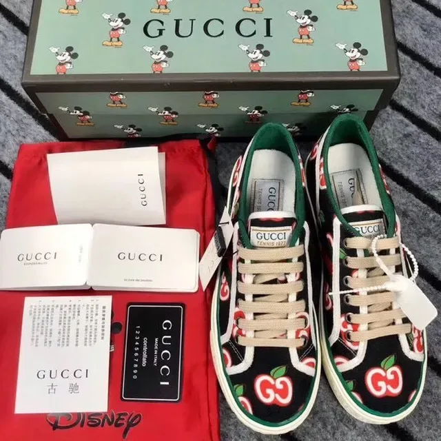 Gucci Ace Apple Print Canvas Lifestyle Sneakers 5
