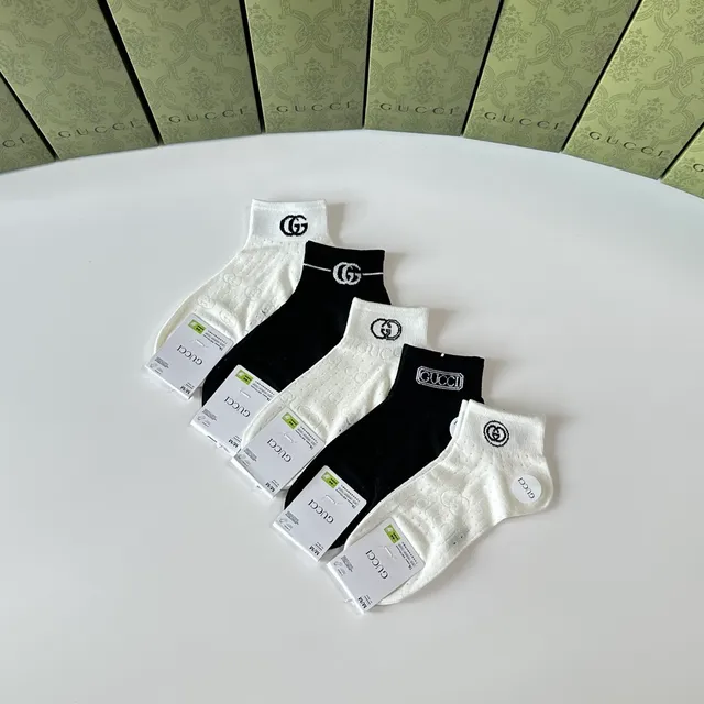Gucci Ace Interlocking G Logo Low-Cut Ankle Socks 4