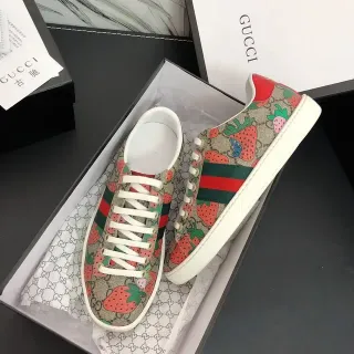 Gucci Ace Strawberry Print GG Monogram Lifestyle Sneakers
