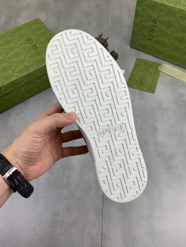 Gucci Ace White Green Red Web Strap Lifestyle Sneakers 2