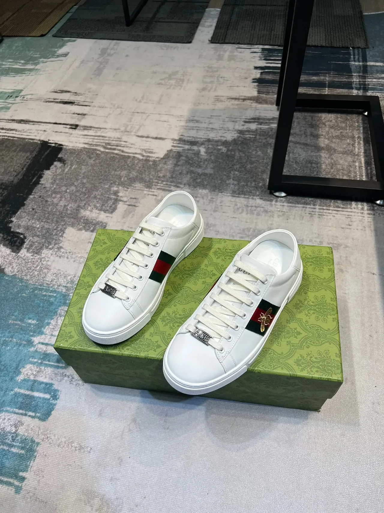 Gucci Ace White Green Red Web Stripe Bee Embroidery Lifestyle Sneakers 5