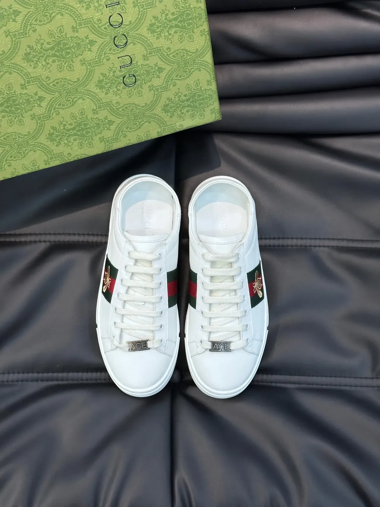 Gucci Ace White Green Red Web Stripe Bee Embroidery Lifestyle Sneakers 2