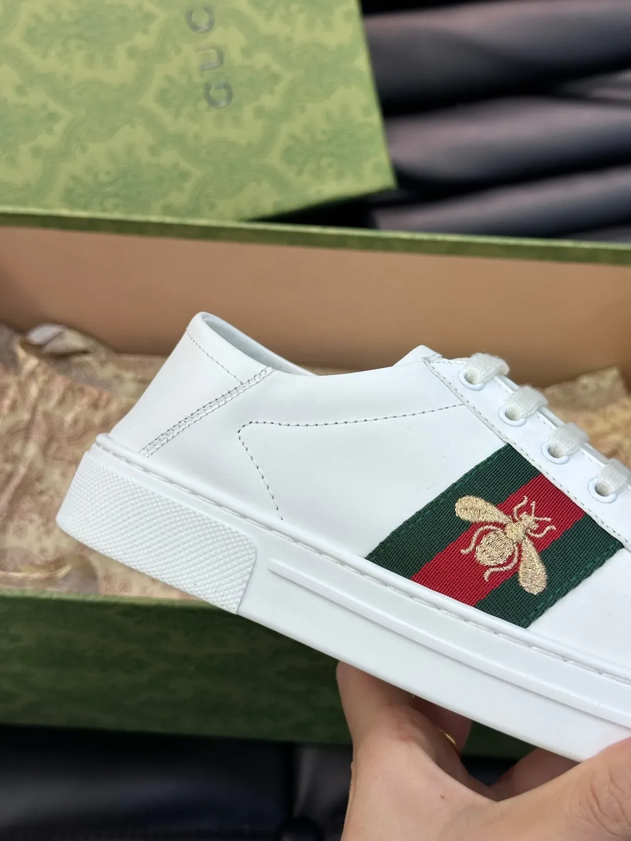 Gucci Ace White Green Red Web Stripe Bee Embroidery Lifestyle Sneakers 6