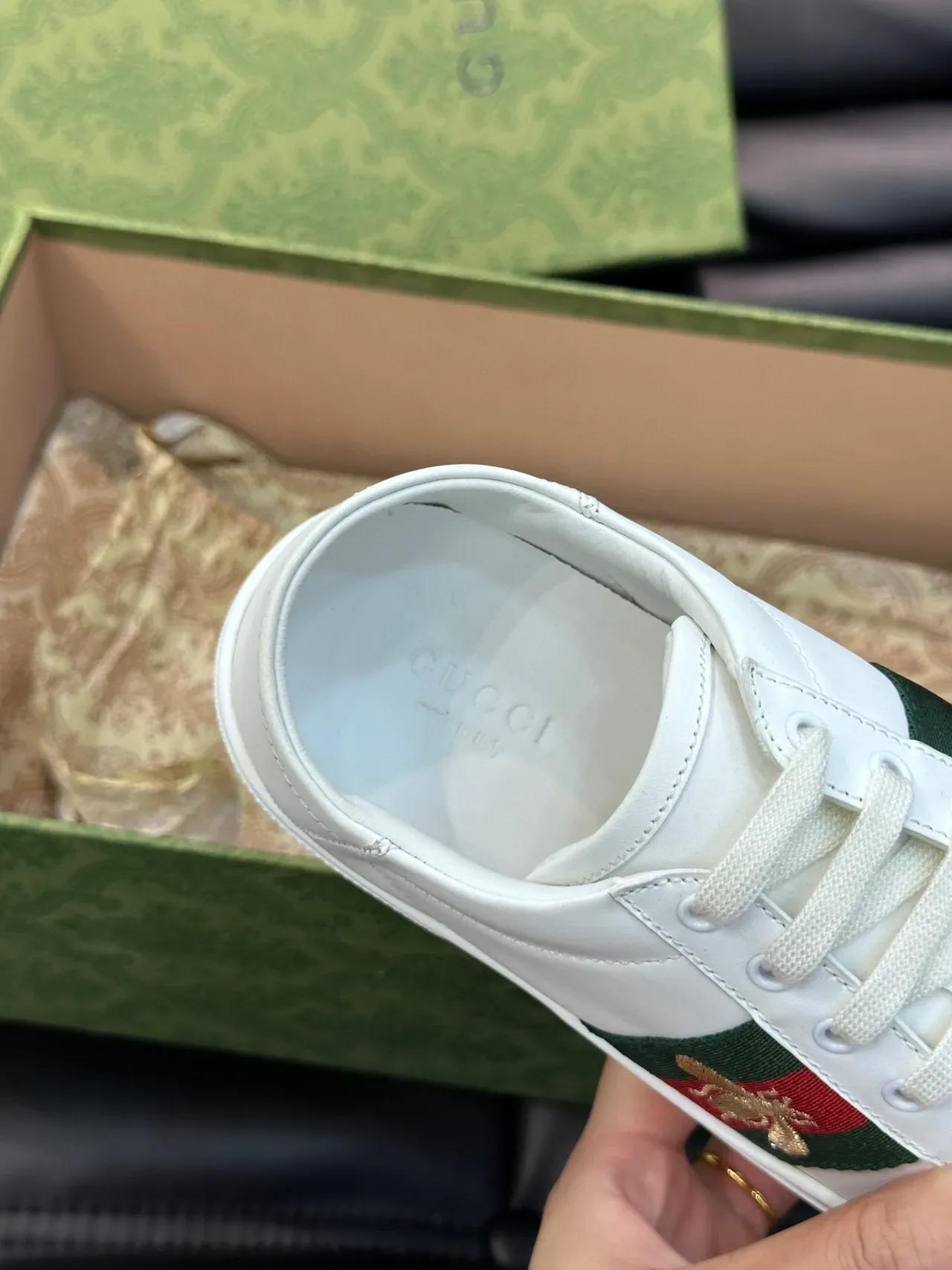 Gucci Ace White Green Red Web Stripe Bee Embroidery Lifestyle Sneakers 9