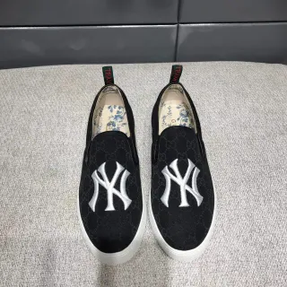 Gucci Ace x MLB New York Yankees Black Embroidered Logo Loafers