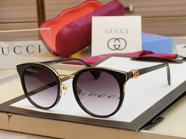 Gucci Óculos de Sol Preto Dourado Cat-Eye Redonda Híbrida Gradiente Cinza Lentes 6
