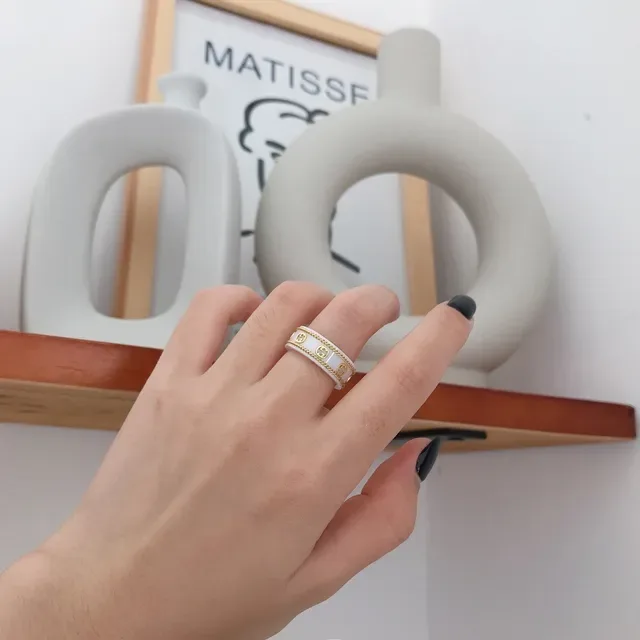 Gucci Black Gold Ceramic Interlocking G Logo Ring 2