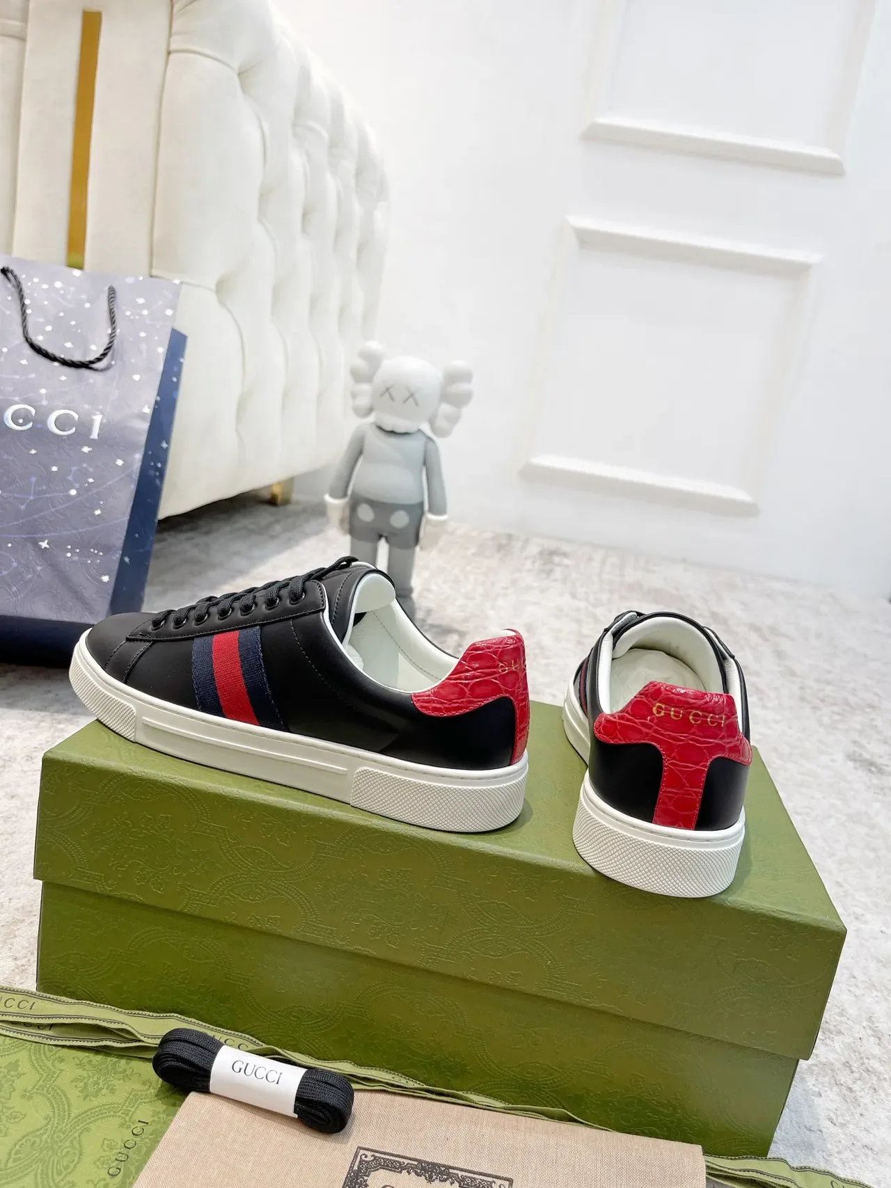 Gucci Black Red Leather Upper Web Stripe Side Panel Lifestyle Sneakers 4