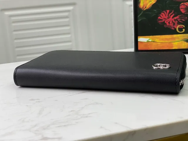 Gucci Black Silver Zip-Around Smooth Leather Long Wallet 6