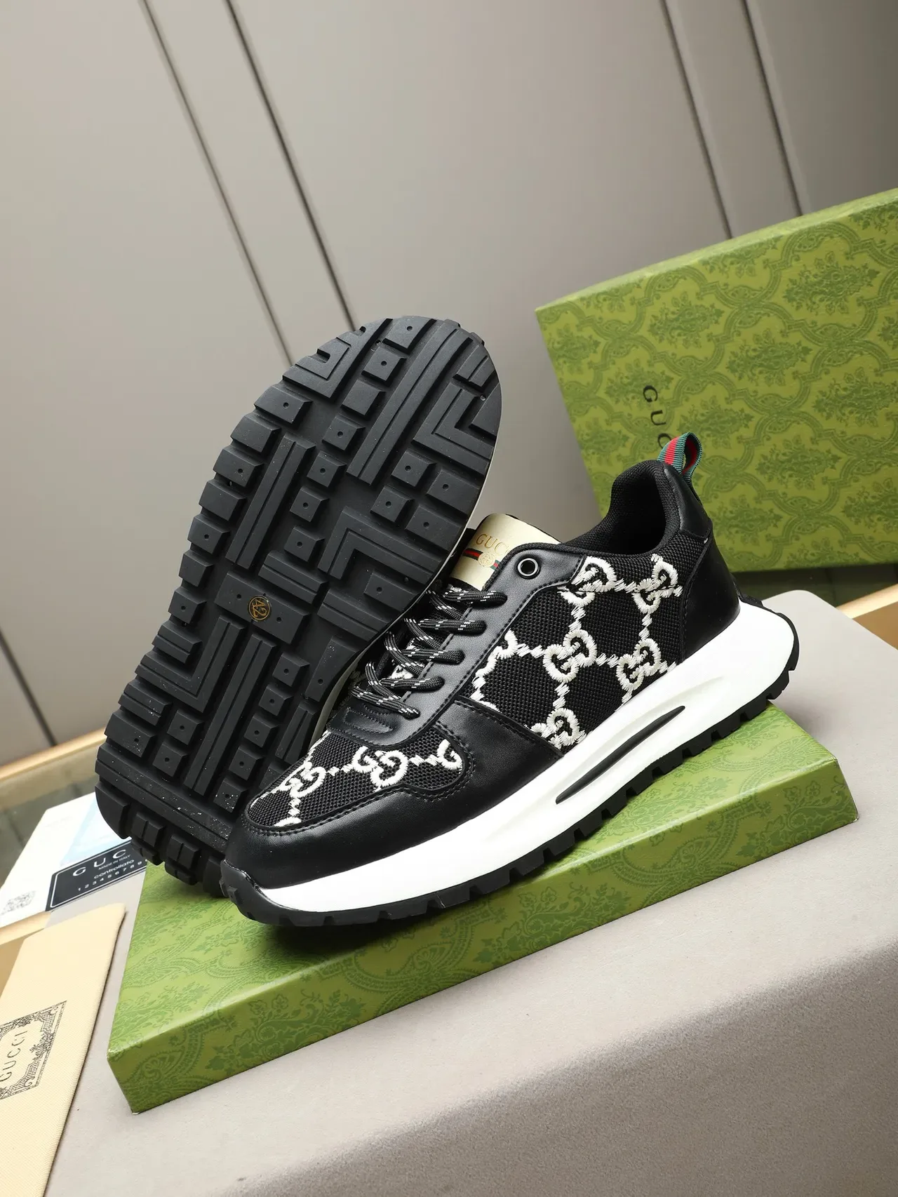 Gucci Preto Branco GG Bordado Malha E Couro Plataforma Grossa Tênis Lifestyle 5
