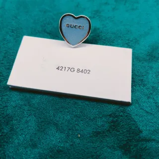 Gucci नीला चांदी दिल का आकार का ब्रोच