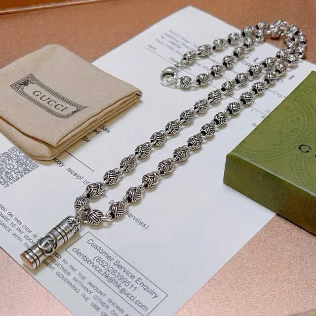 Gucci Braided Link Cylindrical Pendant Necklace 3