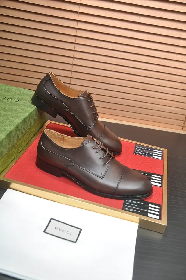Gucci Chaussures Oxford Marron Cap-Toe 4