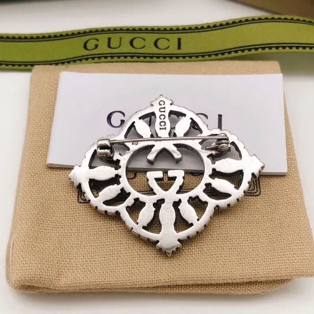 Gucci Crystal-Encrusted Interlocking GG Brooch 2