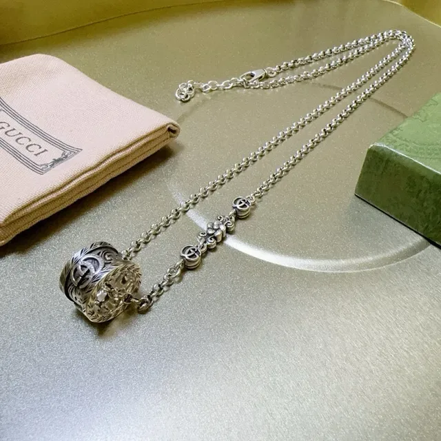 Gucci Dionysus Silver Chain Interlocking G Pendant Necklace 3