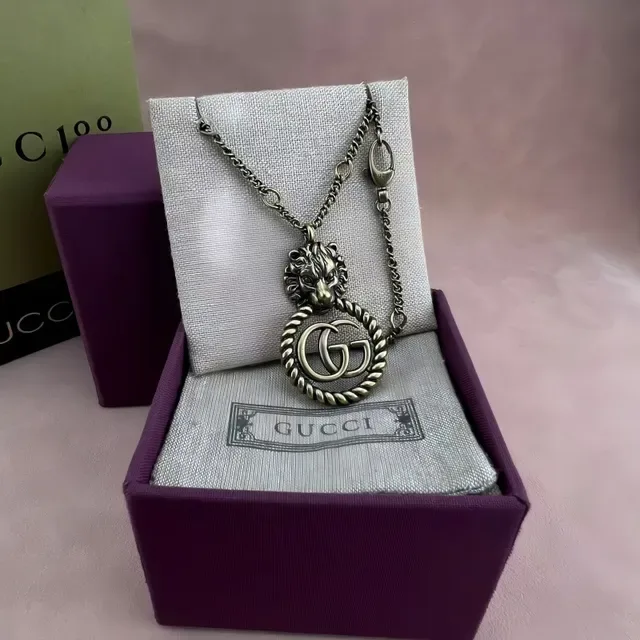 Gucci Dionysus Plata Morado Motivos Cabeza de León Interlocking GG Logo Collar 8