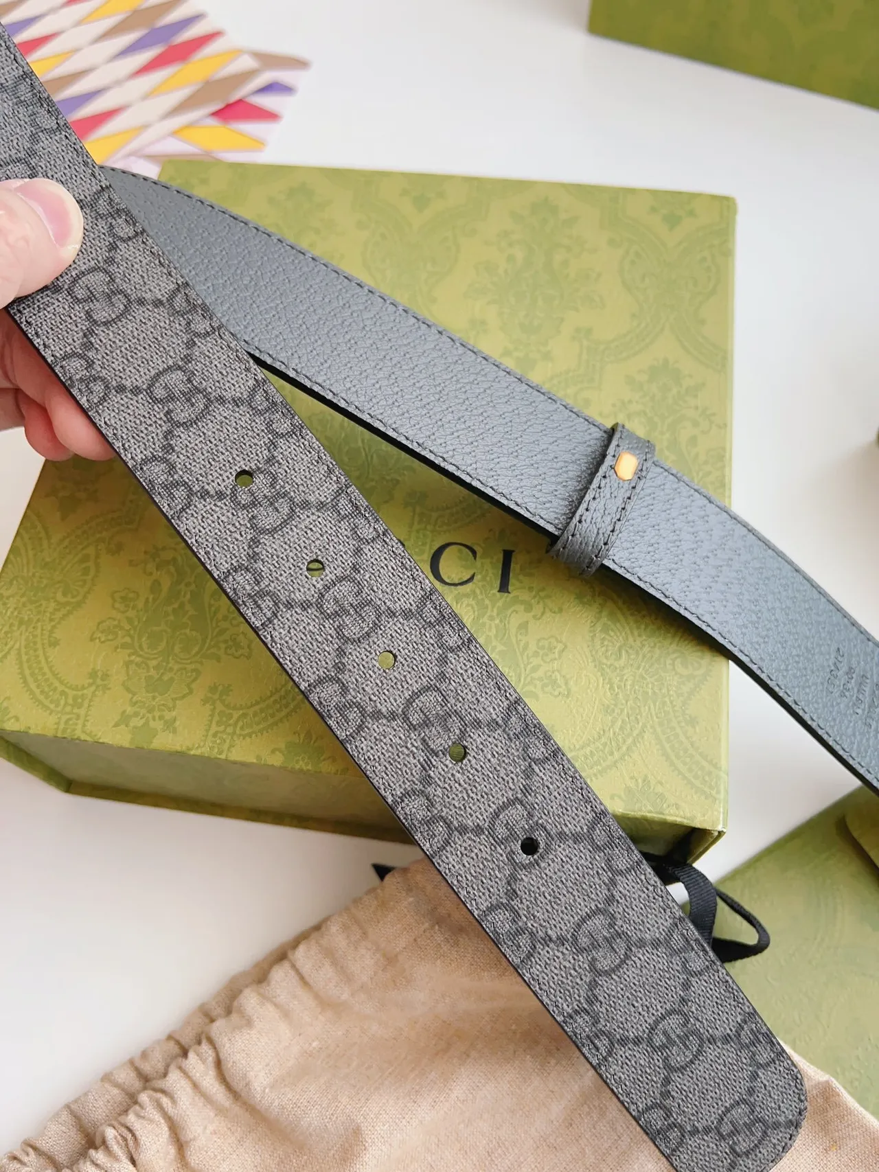Gucci Double G Belt Gray Gold Interlocking Buckle Pebbled Front Leather Belt 3