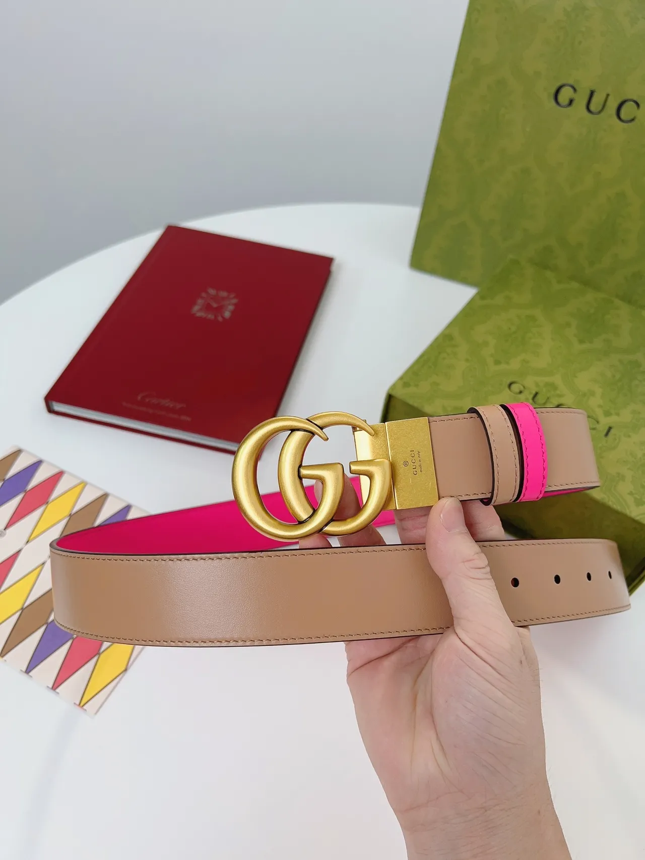 Gucci Double G Belt 可逆转粉色和米色皮革腰带 4