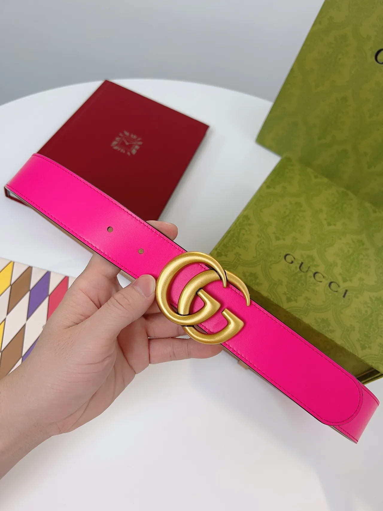 Gucci Double G Belt 可逆转粉色和米色皮革腰带 8