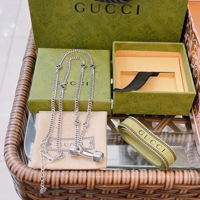 Gucci Dumbbell Pendant Silver Curb Chain Necklace 6
