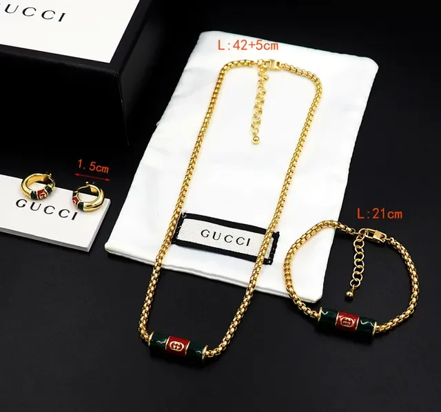 Gucci इनेमल धारीदार इंटरलॉकिंग G हूप इयररिंग्स 3