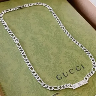 Gucci Figaro-Link Engraved Plaque Necklace