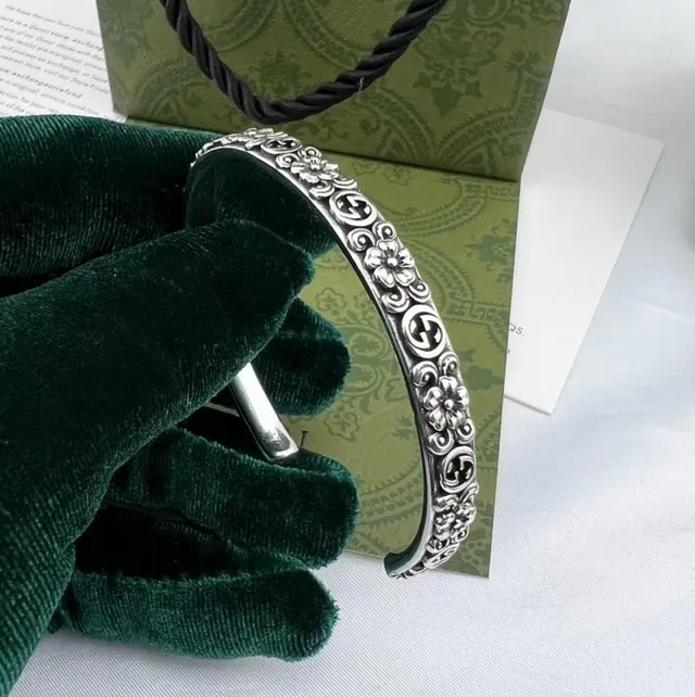 Gucci Floral GG Interlocking G Silver Cuff Bracelet 6