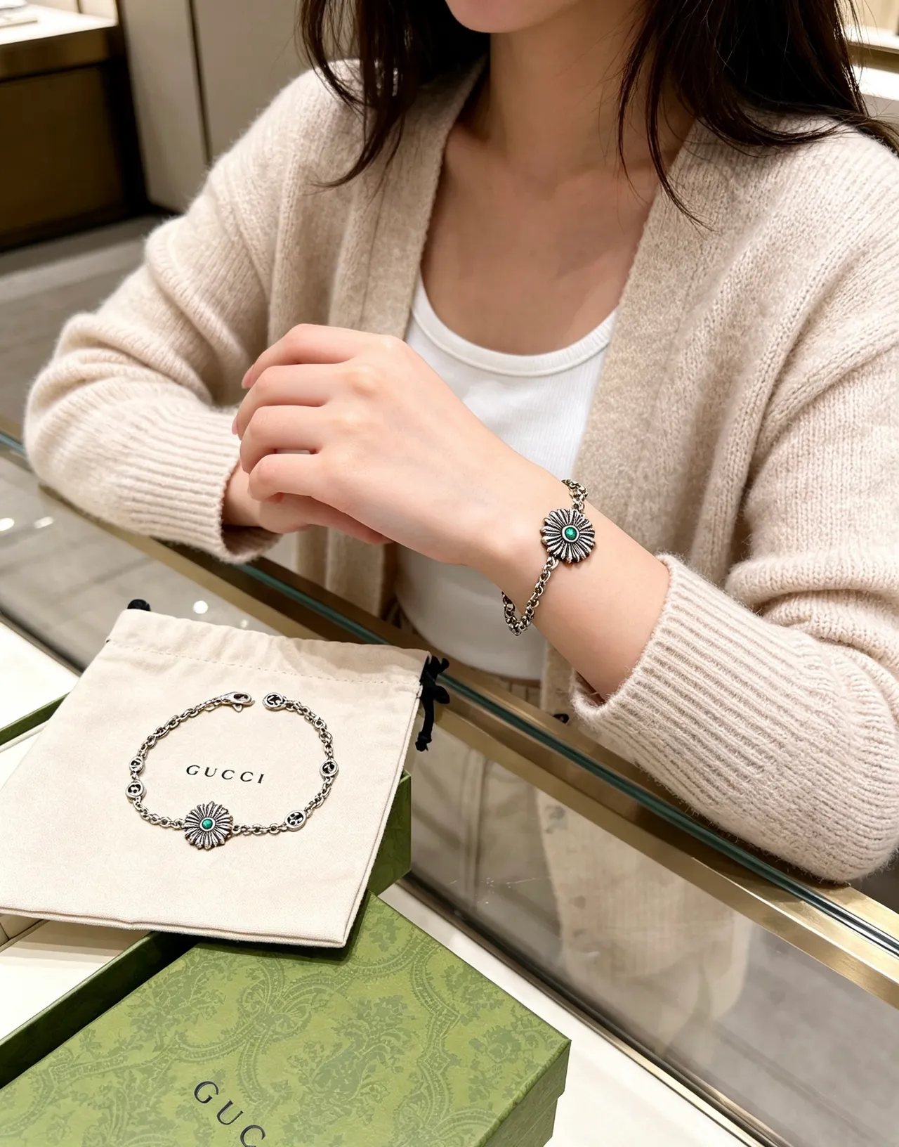 Gucci Floral Medallion Turquoise Charm Bracelet 6