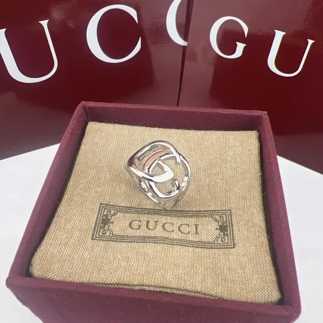 Gucci GG Interlocking 双G 银金色 粗犷雕塑 宽带戒指 6