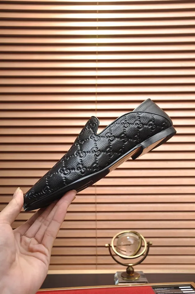 Gucci GG Marmont Noir Beige Monogramme Embossé Cuir Lisse Loafer 6