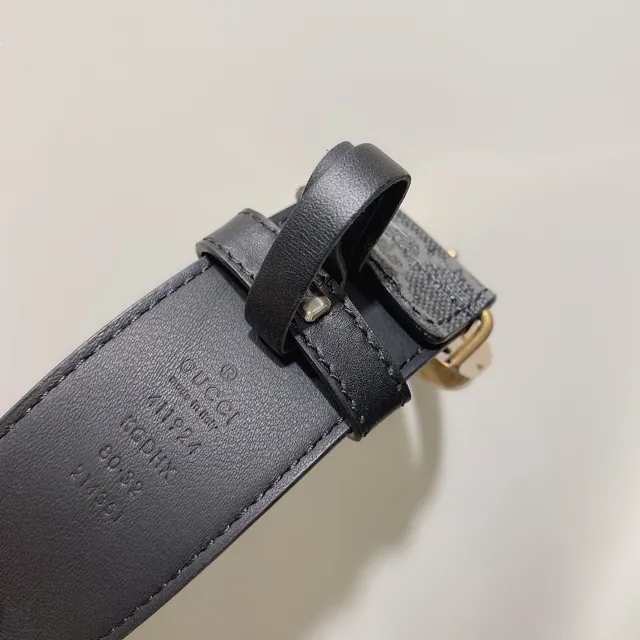 Gucci GG Marmont Ceinture en cuir sangle large monogramme canvas noir doré boucle d'interverrouillage 5