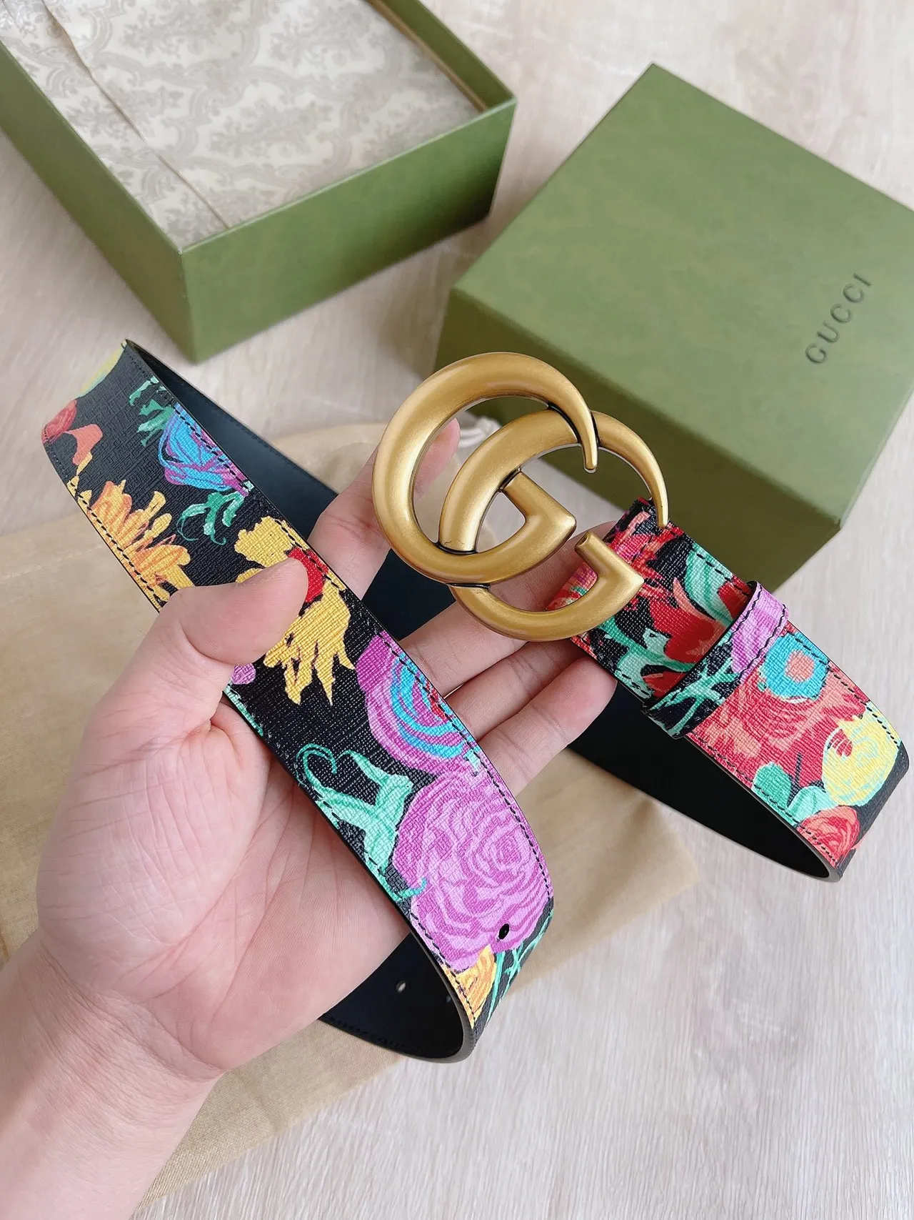 Gucci GG Marmont ফ্লোরাল-প্রিন্ট কালো চামড়ার বেল্ট 2