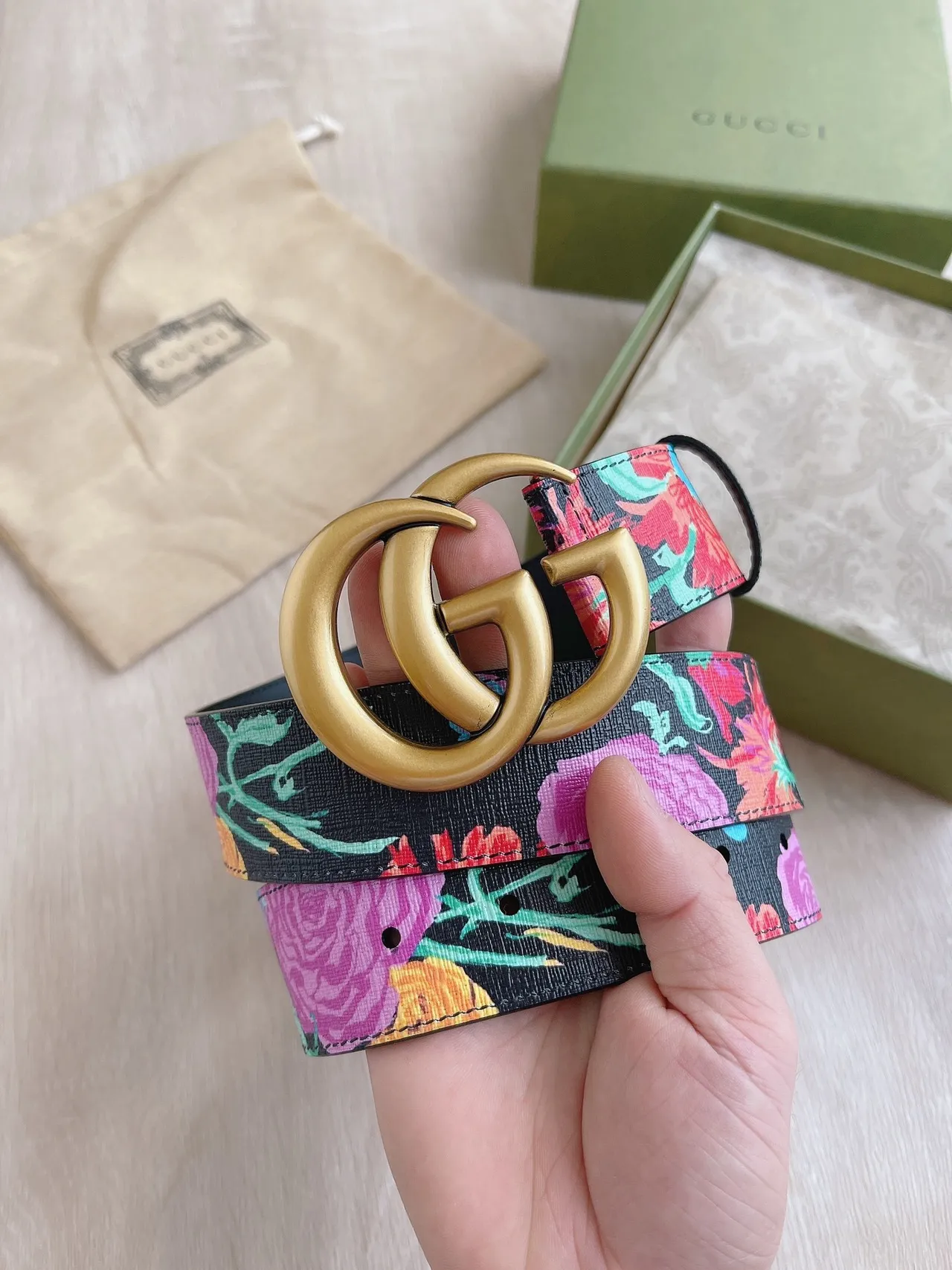 Gucci GG Marmont ফ্লোরাল-প্রিন্ট কালো চামড়ার বেল্ট 8