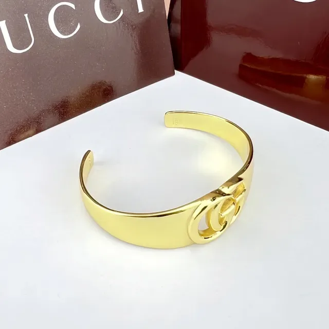 Gucci GG Marmont Gold-Tone Interlocking Double G Open Cuff Bracelet 5