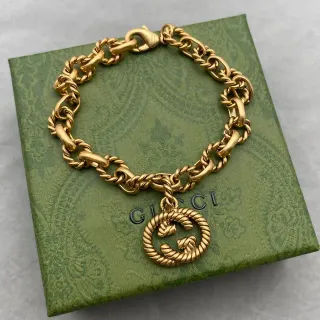 Gucci GG Marmont Gold Twisted Rope-Link Chain Interlocking G Pendant Bracelet