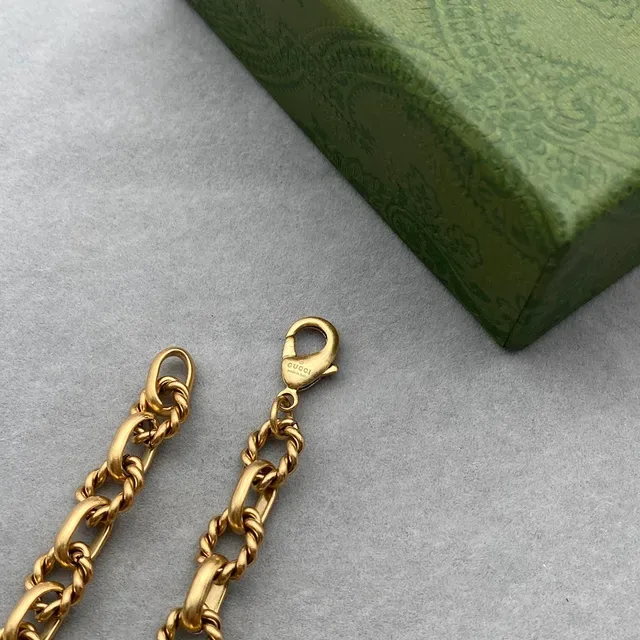 Gucci GG Marmont Gold Twisted Rope-Link Chain Interlocking G Pendant Bracelet 2